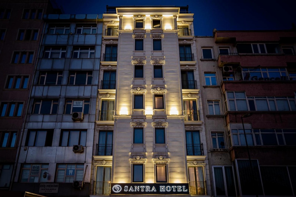 Santra Hotel Main image