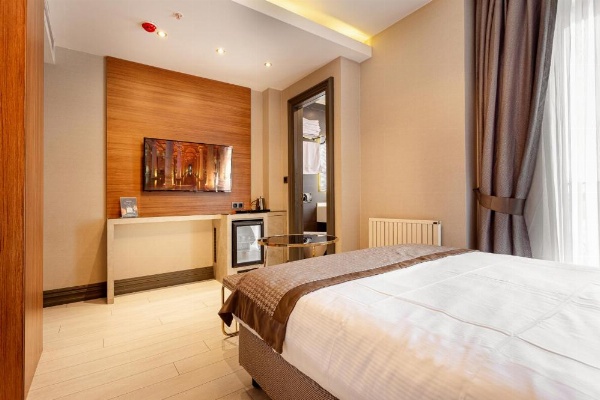 Santra Hotel image 18