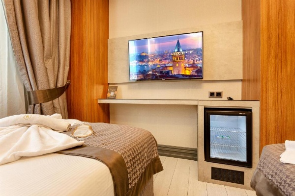 Santra Hotel image 37