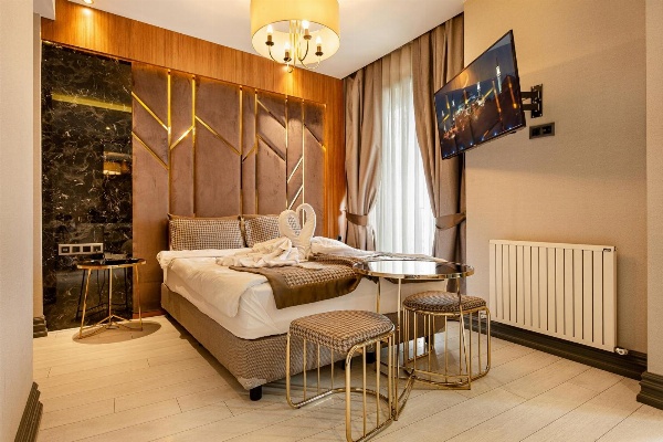 Santra Hotel image 4